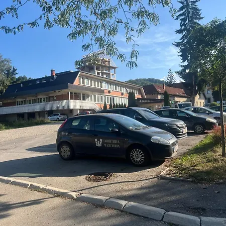 The Family Paradise Апартаменты Cajetina (Zlatibor)