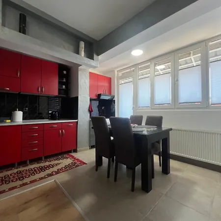 Апартаменты The Family Paradise Cajetina (Zlatibor)